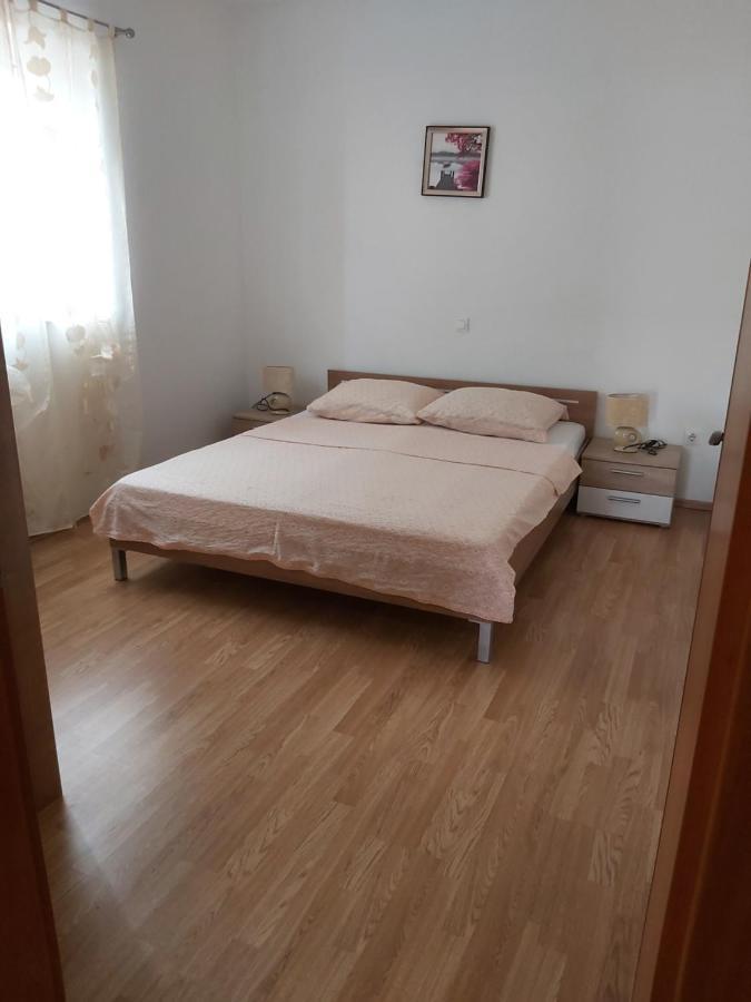 קריקווניצה Apartmani Afrodita מראה חיצוני תמונה