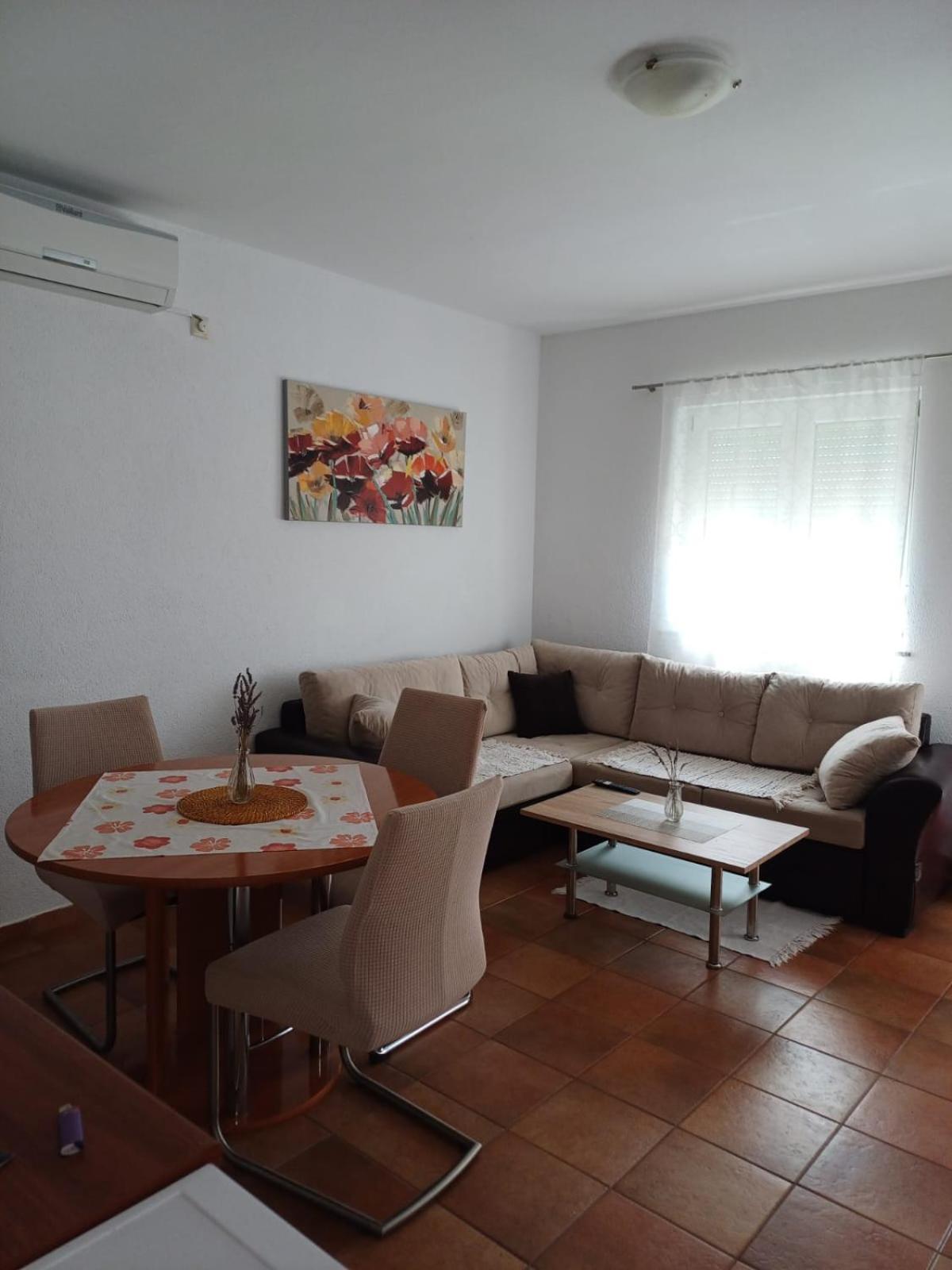 קריקווניצה Apartmani Afrodita מראה חיצוני תמונה
